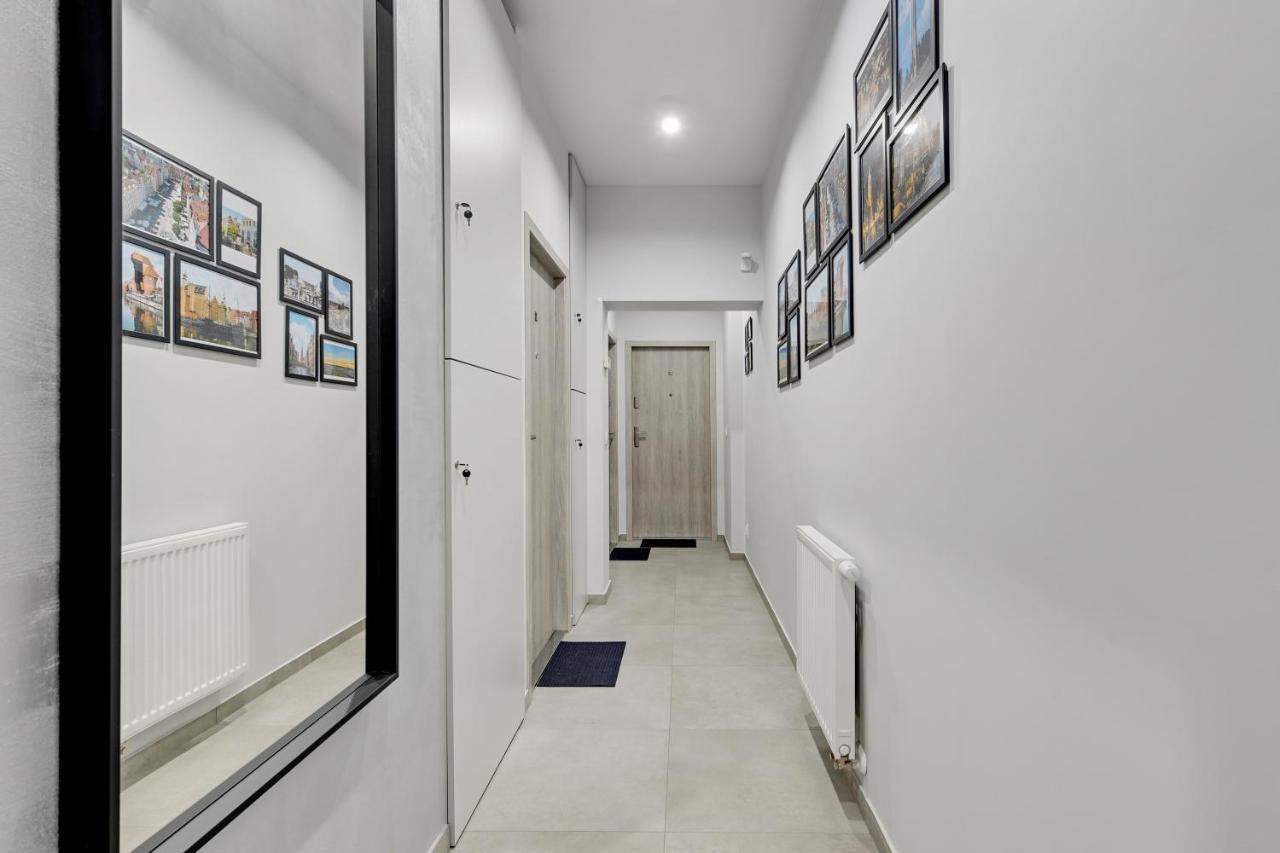 Hallera Studio Apartment 格但斯克 外观 照片